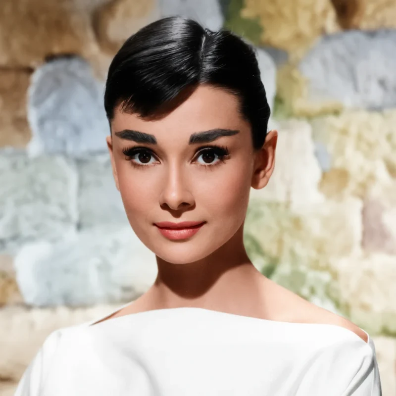 COLORIR FOTO DE AUDREY HEPBURN